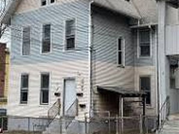28 Olive St