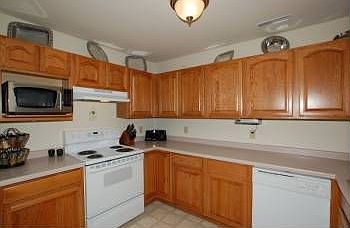2nd image of 4789 W Maple Leaf Cir #19-8