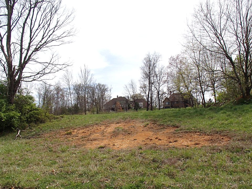 2nd image of Mountain Vista Dr
