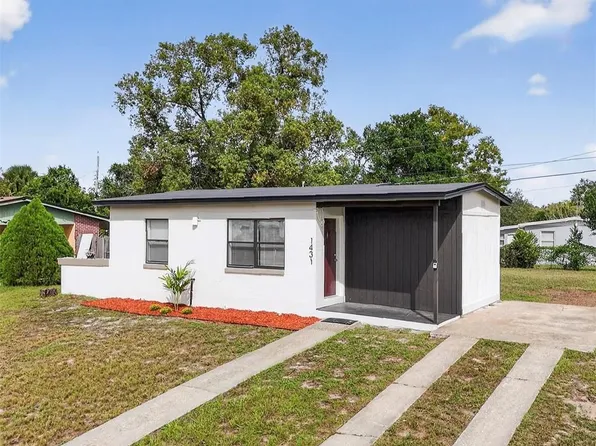 1431 W Wellington Dr, Deltona, FL 32725