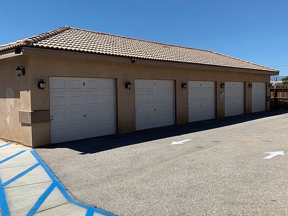 5th image of 16348 Sequoia St #8