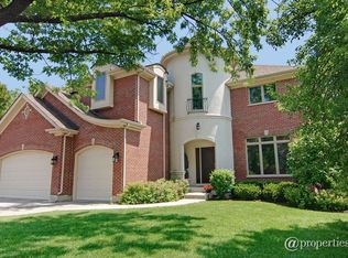 1971 Summerton Pl, Northbrook, IL 60062