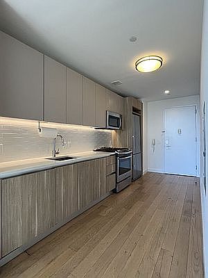 3rd image of 22-44 Jackson Ave #5D