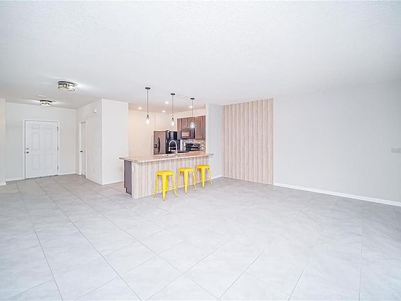 3rd image of 9039 Alba Ln