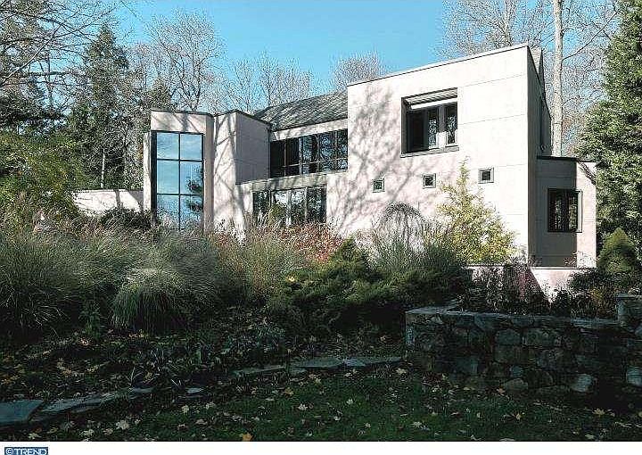 1st image of 2211 N Grant Ave