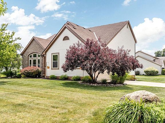 4th image of 8585 Firstgate Dr