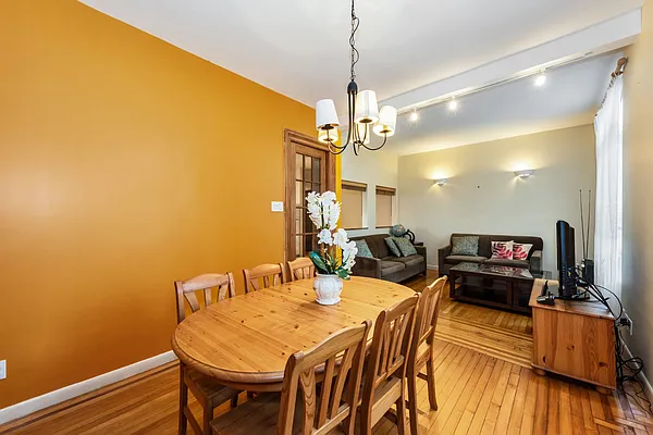 Sold by V I Properties Inc | media 15