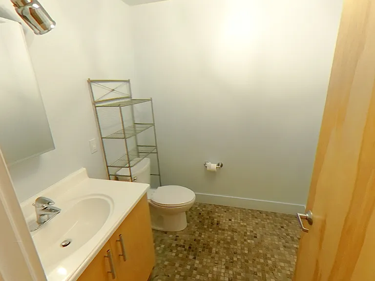 1 Westinghouse Plz #C301 — Photo 10