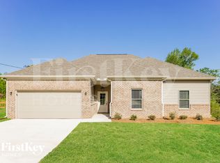 128 Lakewood Ln, Parrish, AL 35580