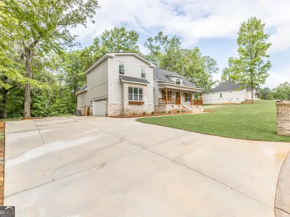 192 River Rdg, Hawkinsville, GA 31036