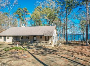 701 Bryce Squyres Rd, Zavalla, TX 75980