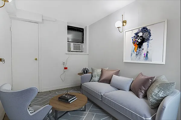 Rented by Compass | media 3