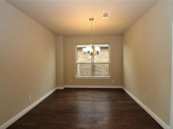 Located on 2202 in Enclave at Riverpark - Riverpark - 60's in Sugar Land, TX