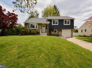 115 S Woodstock Dr, Cherry Hill, NJ 08034