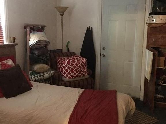 3rd image of 3055 S Bonfield St APT 1