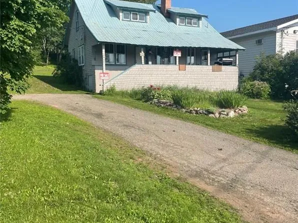 275 Main St, Plaster Rock, NB E7G 2G4