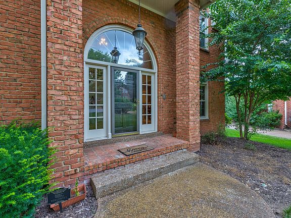 4th image of 1503 Forest Garden Dr