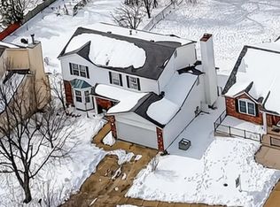 9620 Chamblin Dr, Saint Louis, MO 63123