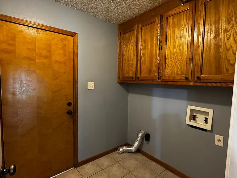 1729 Tallwood Dr — Photo 20