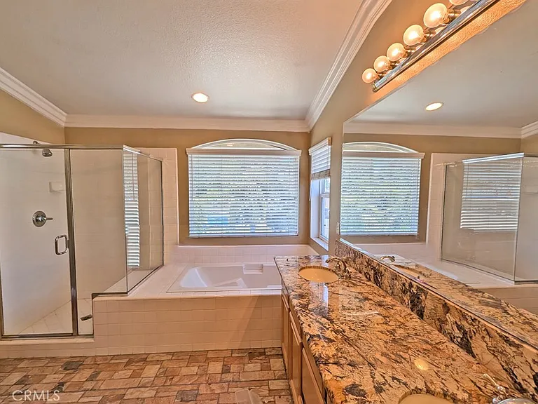 17801 Powell Pl — Photo 22