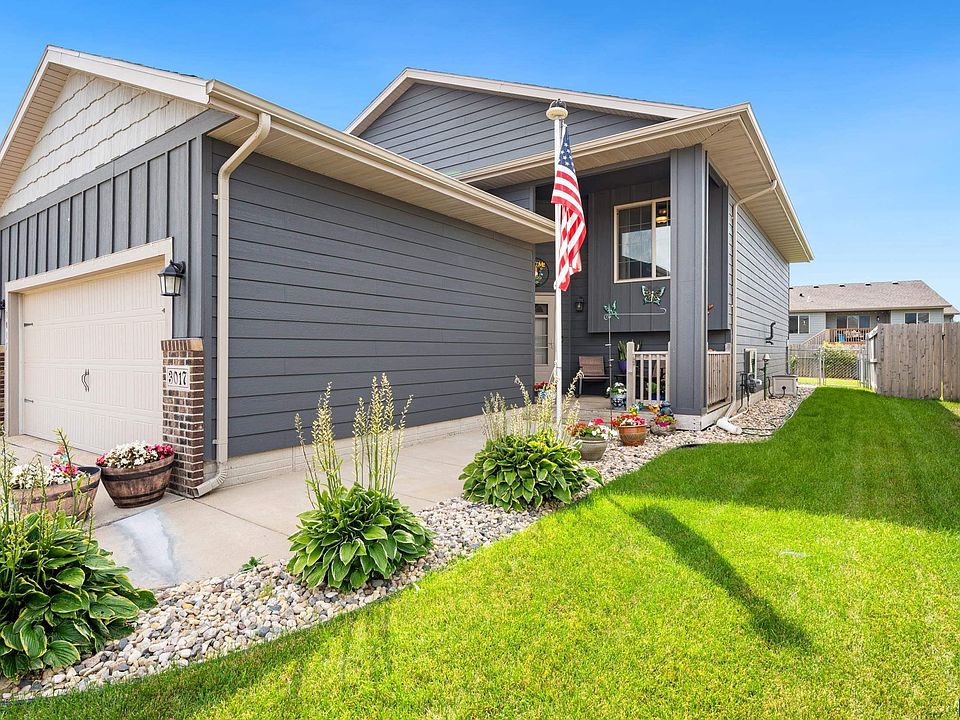 1st image of 3017 S Keyrell Dr