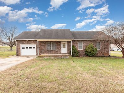 2039 Rocketts Way, Newton, NC, 28658