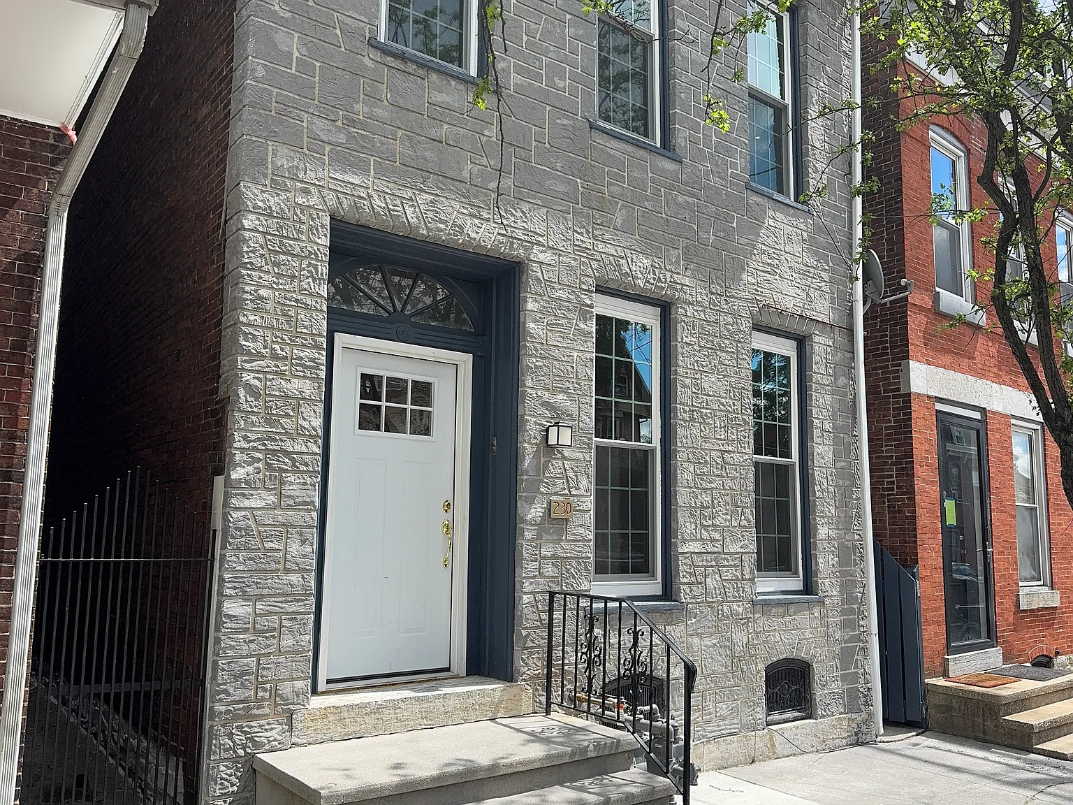 230 S 8th Street — Photo 1