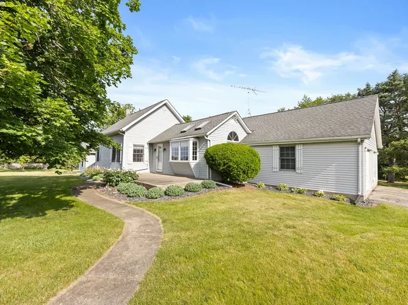 15050 W Wilmington Peotone Rd, Manhattan, IL 60442