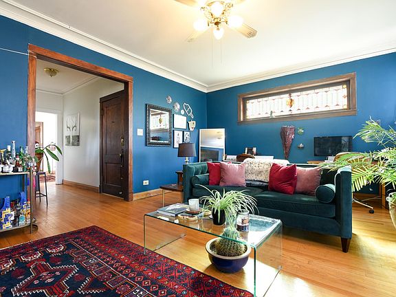 3rd image of 2643 N Mozart St APT 3