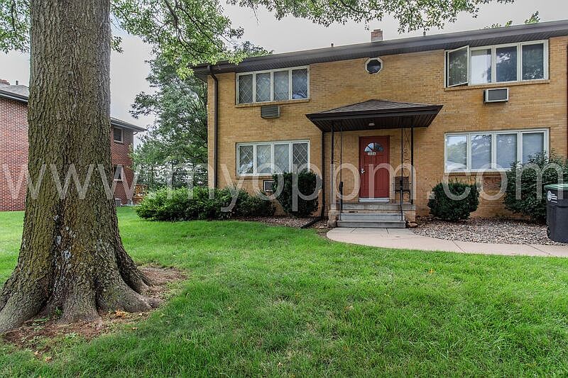 1st image of 3606 S 82nd St APT 5