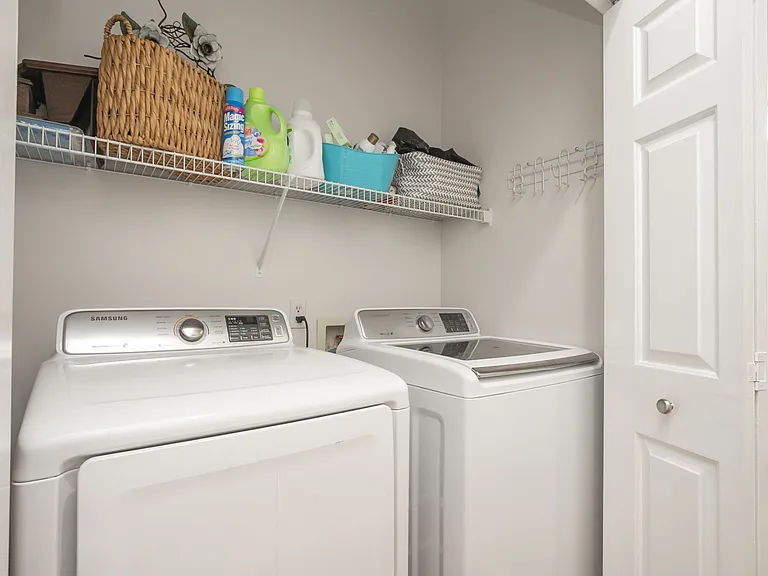 1004 Elmshade Ln — Photo 19