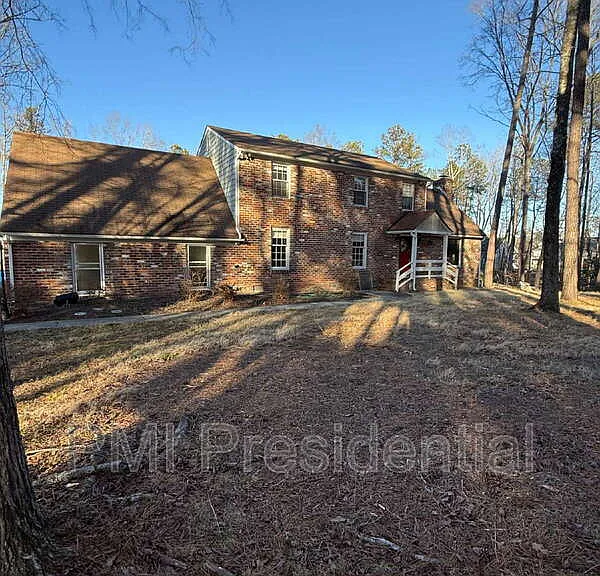 15900 Beach Rd — Photo 1