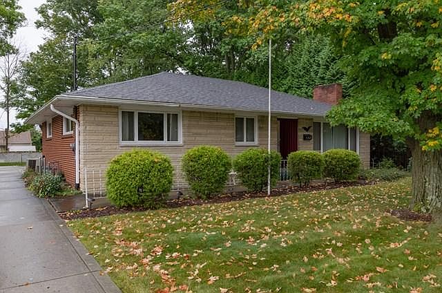 1st image of 155 Westgate Dr