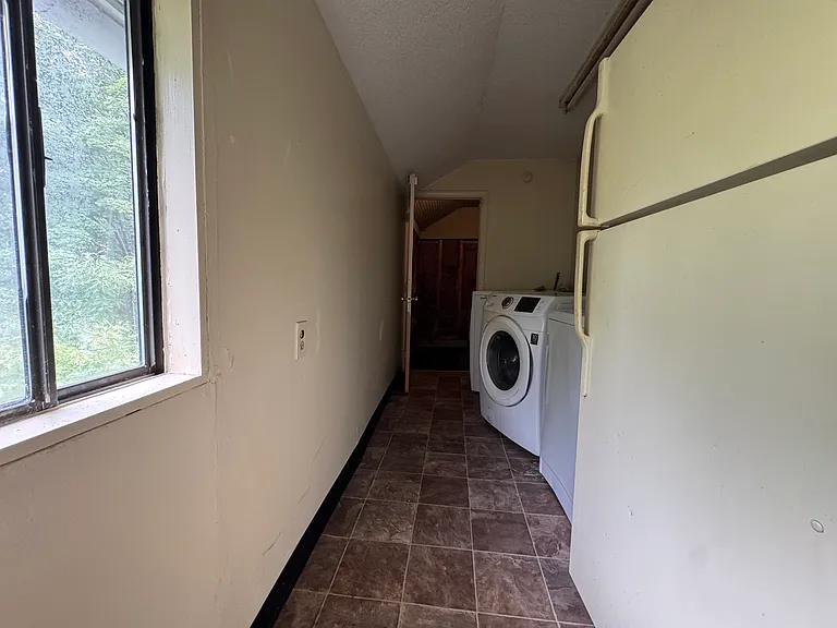 415 Waterville St #3 — Photo 14