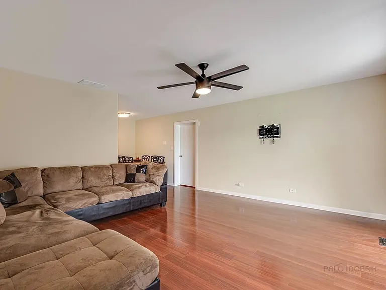 219 Kendrick Ct #219 — Photo 5