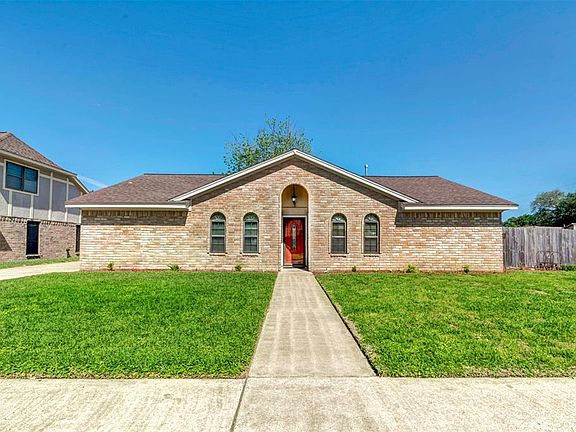 3rd image of 2317 Lawrence Ln