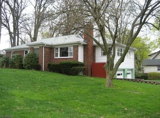 231 Baker St, Dover, NJ 07801