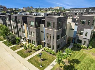 276 E Center St, Des Moines, IA 50309