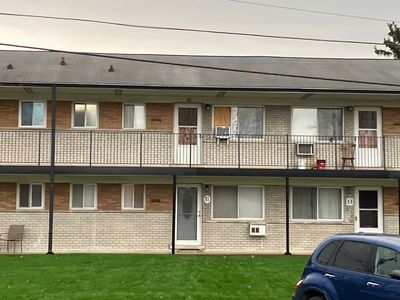 26945 Milford Rd APT 11, South Lyon, MI, 48178