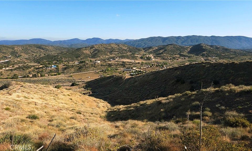 1st image of 21 Summit Valley Rd