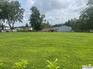 4541 N 64th St, Omaha, NE 68104