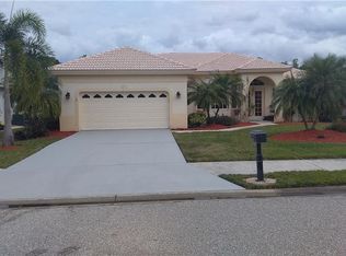 2237 Hampstead Ct, Lehigh Acres, FL 33973