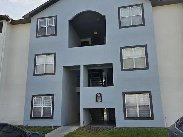 16242 Saint Michelle Ct, Tampa, FL 33647