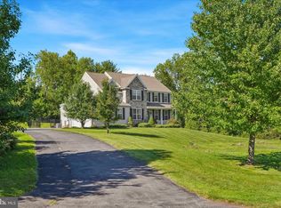 7 Maack Rd, Pottstown, PA 19465