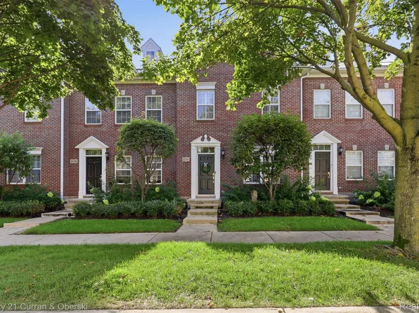 21745 Garrison St, Dearborn, MI 48124