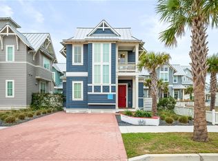 132 Sweetbay St, Port Aransas, TX 78373