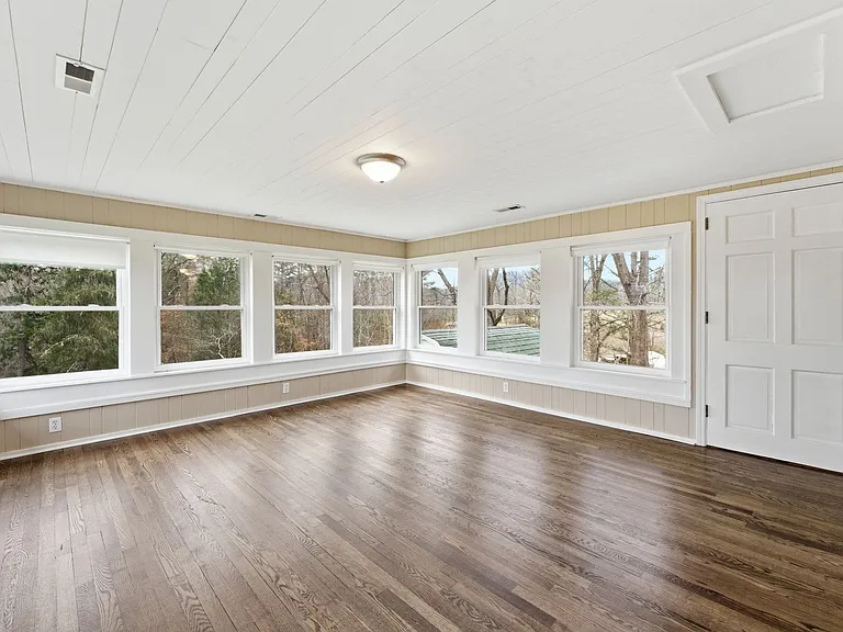 3920 Bryson City Rd — Photo 14