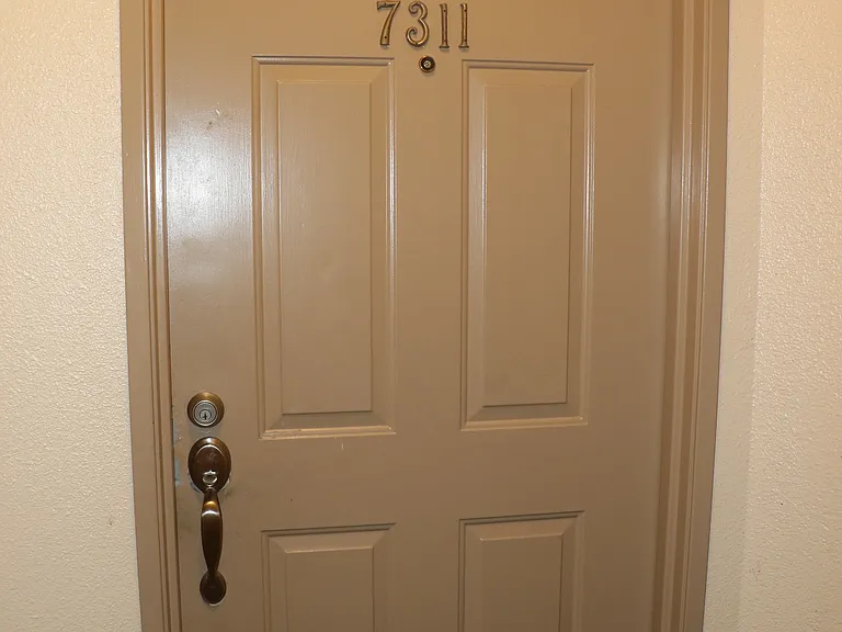 7311 Elm Ct — Photo 1