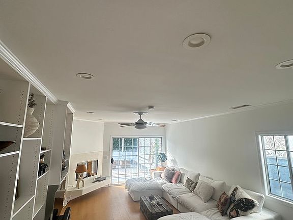 4th image of 7727 Westlawn Ave