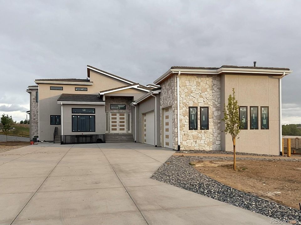 1st image of 6735 S Flanders Court